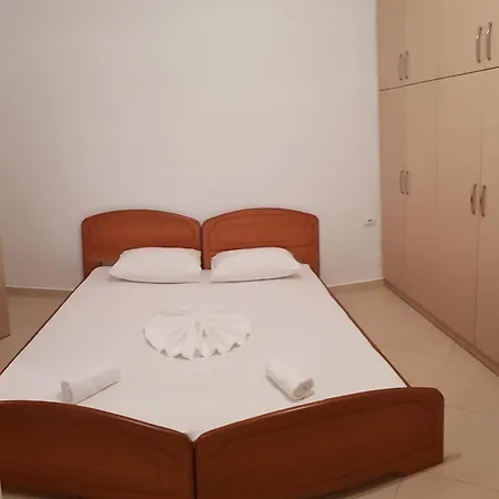 Stunning Sea View Appartamento Sarandë