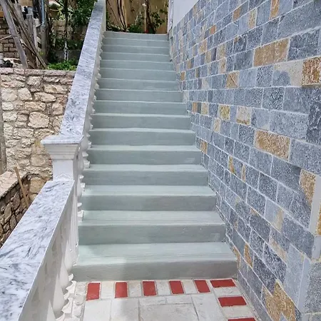 Stunning Sea View Appartamento Sarandë