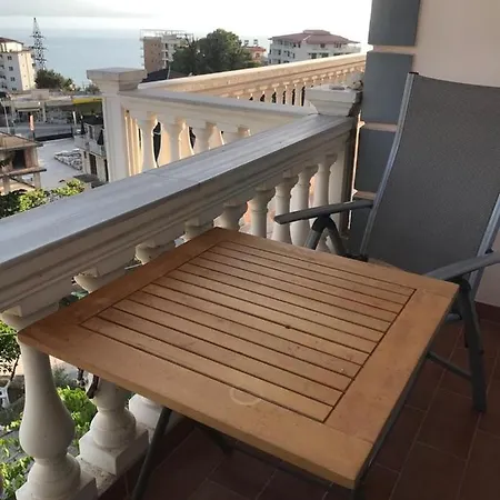 Апартаменты Stunning Sea View *
