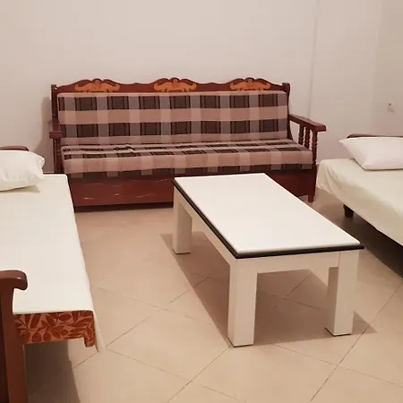 Stunning Sea View Apartament Saranda