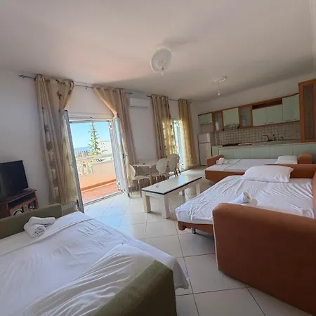 Stunning Sea View Apartament Saranda