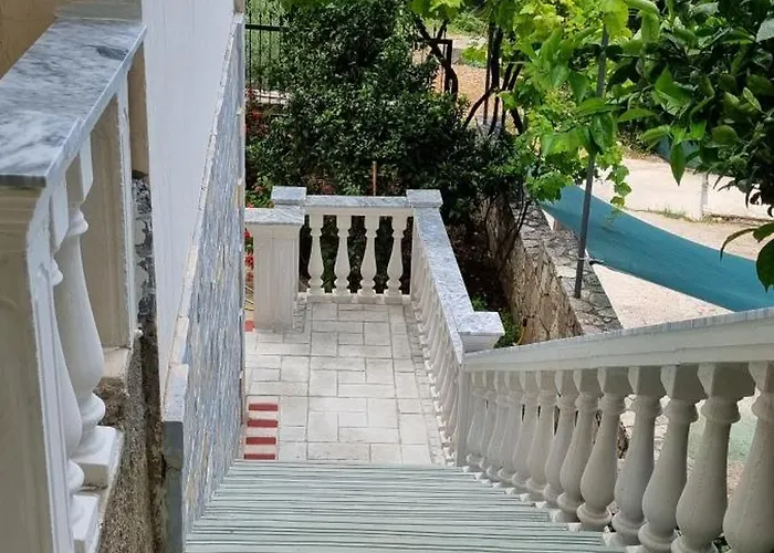 Apartmán Stunning Sea View Sarandë